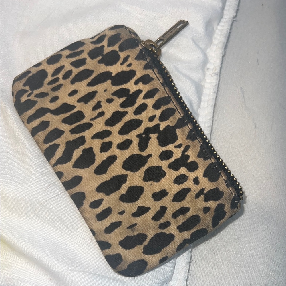 Brandy Melville Tan and Black Leopard Pouch